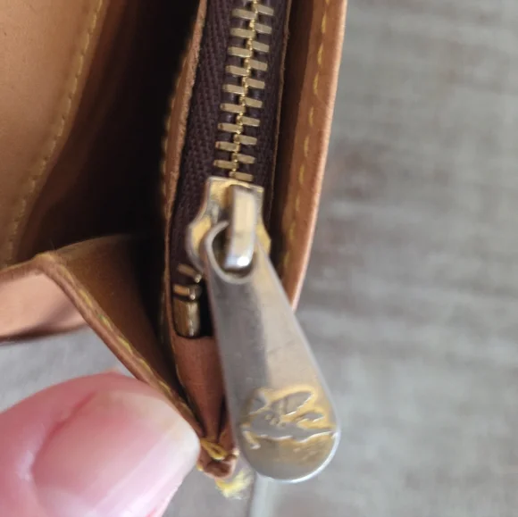 Etro Wallet - Picture 11 of 16